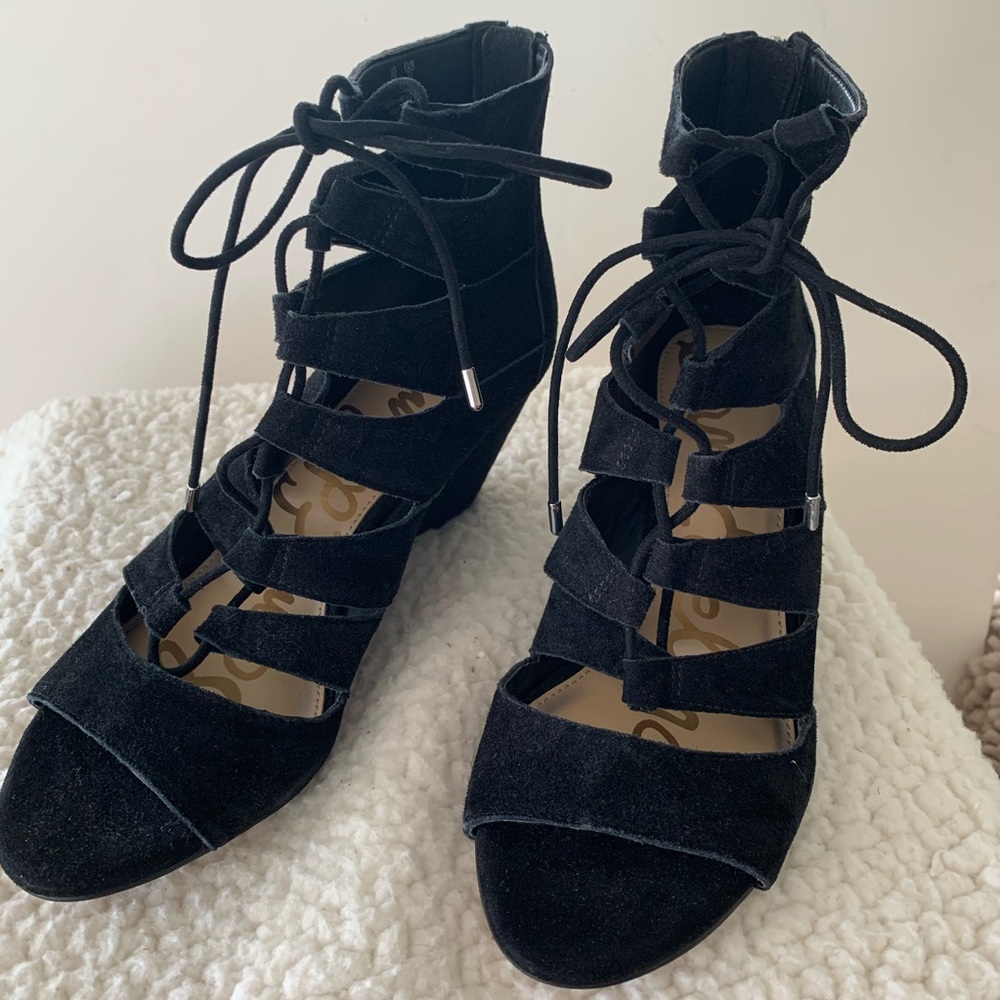 Sam Edelman Sabrina lace up black suede wedge shoes. NWOT